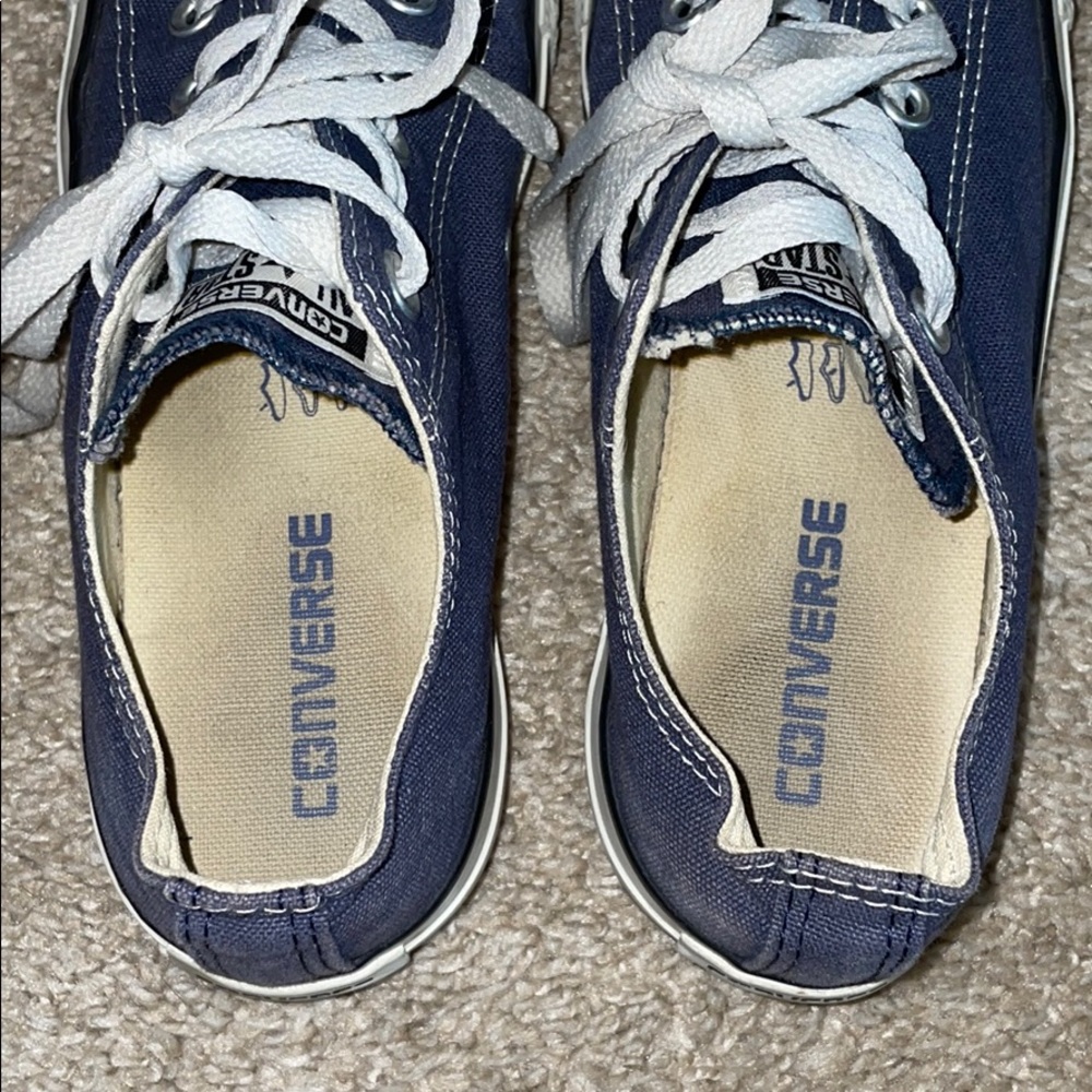 Converse - Picture 3 of 5